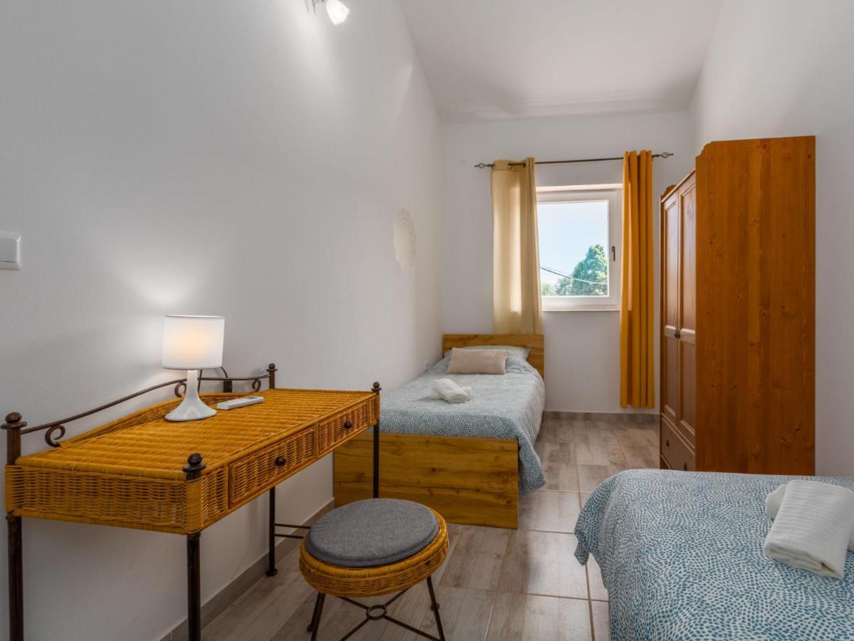 Holiday Home Villa Lucky Brtonigla Exterior foto