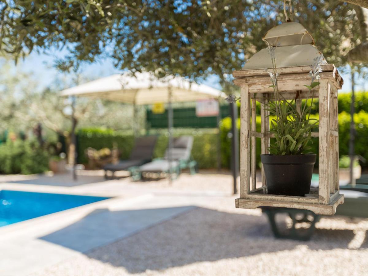 Holiday Home Villa Lucky Brtonigla Exterior foto